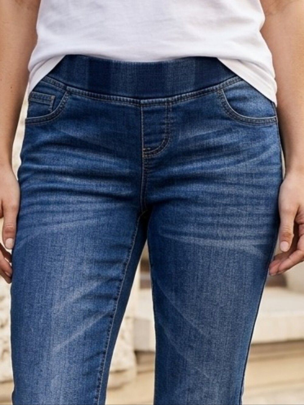 Motherhood Maternity Secret Fit Belly Crop Jeans Small Blue Skinny Pull On Denim